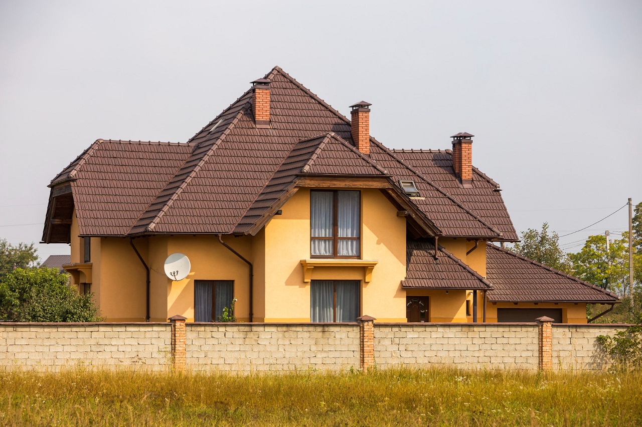 roof with steep slope